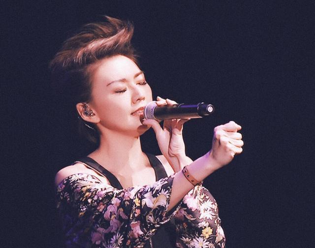 周杰伦金曲奖新人奖_2020周杰伦获奖_周杰伦的新歌入围多项音乐奖项