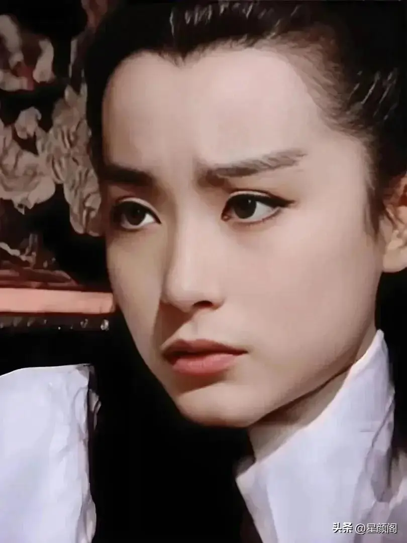 林青霞气质独特_林青霞介绍_林青霞的演艺风格与个人魅力