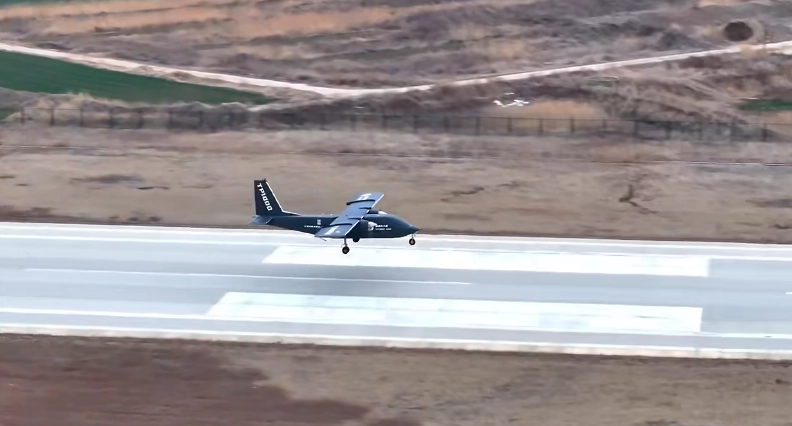 无人运输飞机_TP1000无人运输机的首飞,定义未来的空投运输方式_无人运输机的优点