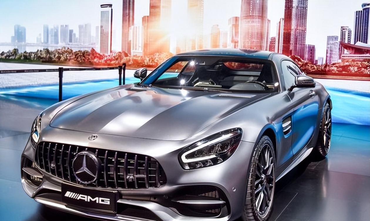 奔驰产业_奔驰汽车市场环境分析_奔驰的全球生产布局与市场策略