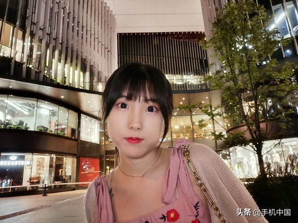 评测荣耀的拍照模式:夜景与人像解析_荣耀夜景参数_荣耀专业相机拍夜景