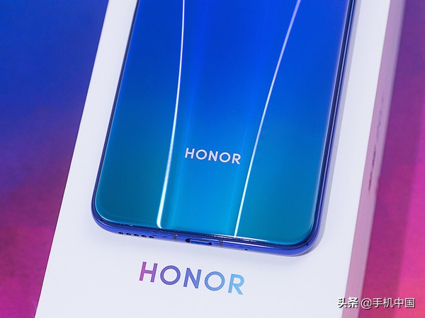 荣耀专业相机拍夜景_荣耀夜景参数_评测荣耀的拍照模式:夜景与人像解析