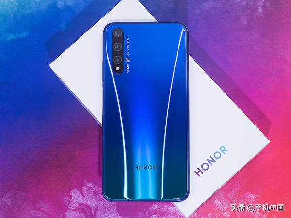 荣耀夜景参数_荣耀专业相机拍夜景_评测荣耀的拍照模式:夜景与人像解析