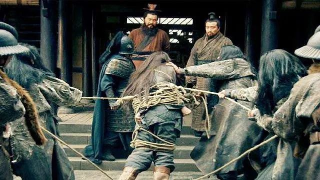 吕布与貂蝉的爱情故事_吕布貂蝉爱情故事简短_王者荣耀吕布貂蝉的爱情故事