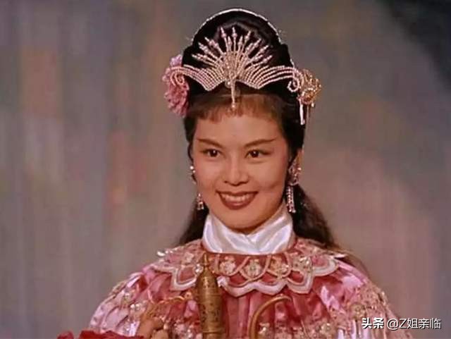 吕布与貂蝉的爱情故事_吕布貂蝉爱情故事简短_吕布貂蝉爱情故事视频