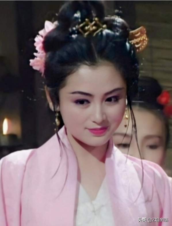 吕布貂蝉爱情故事简短_吕布貂蝉爱情故事视频_吕布与貂蝉的爱情故事