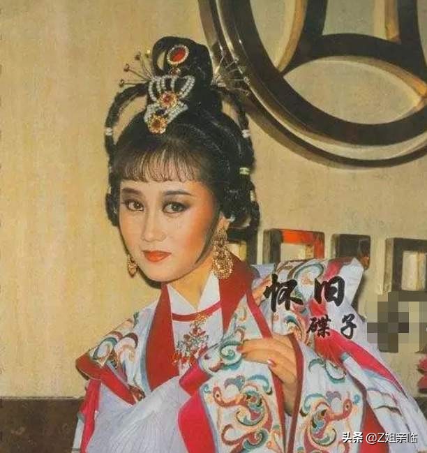 吕布貂蝉爱情故事视频_吕布貂蝉爱情故事简短_吕布与貂蝉的爱情故事