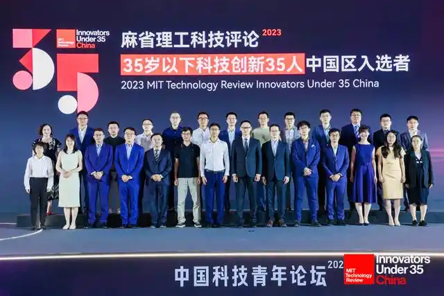 科学家创新精神_TPU的创新与开发:科学家们的贡献_为科技创新做出贡献的科学家