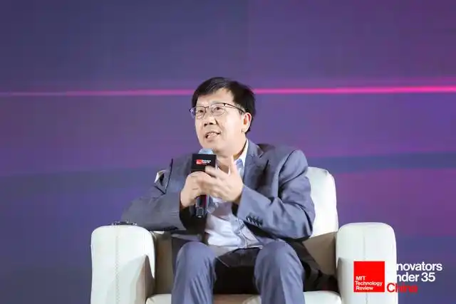 科学家创新精神_TPU的创新与开发:科学家们的贡献_为科技创新做出贡献的科学家