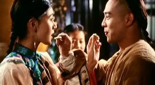 李连杰的影视评价与观众反响_评价李连杰视频_李连杰的反派电影