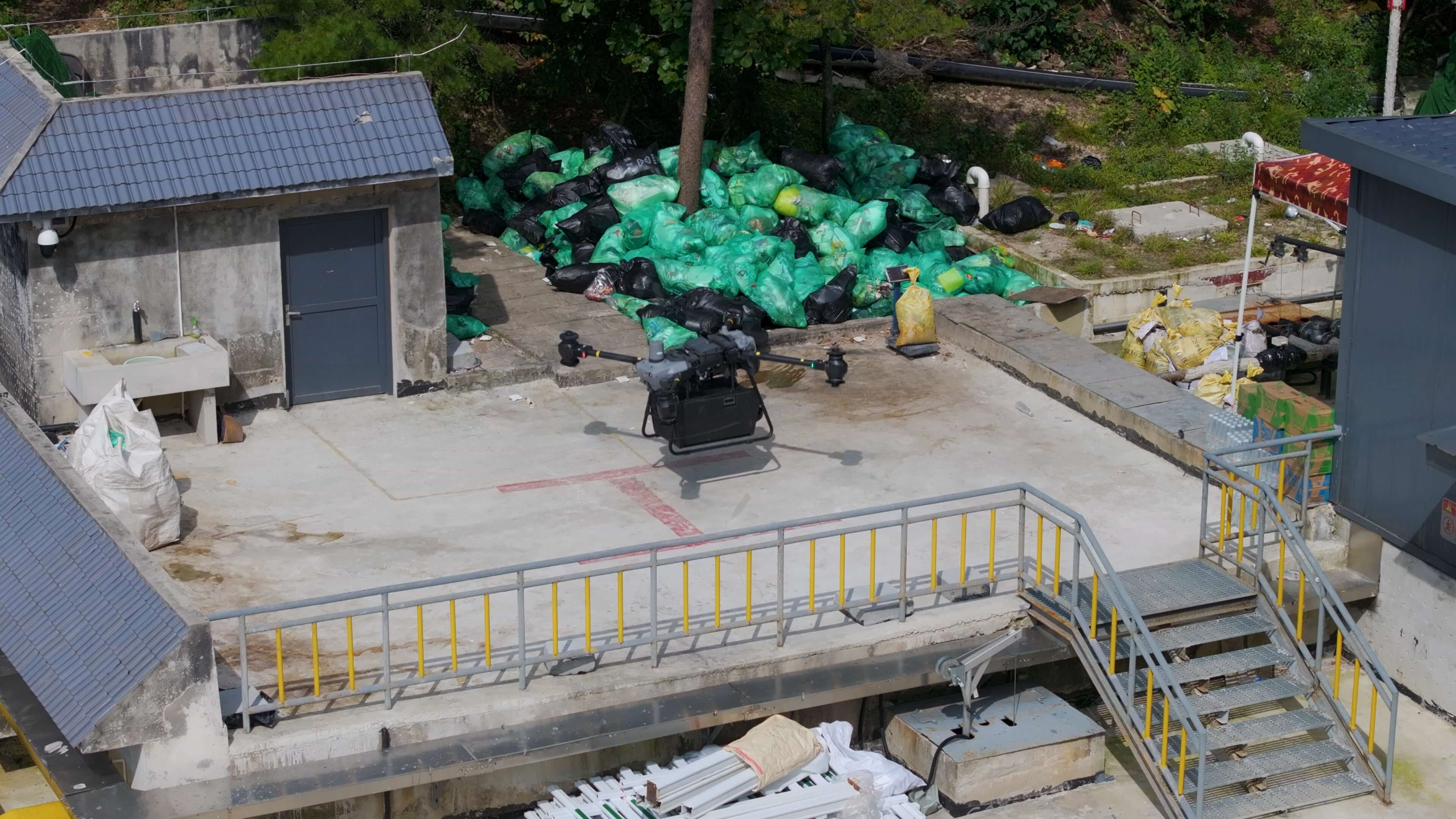 物流无人配送发展前景_无人货物运输_TP1000大型无人运输机的智能空投,为物资配送开新局