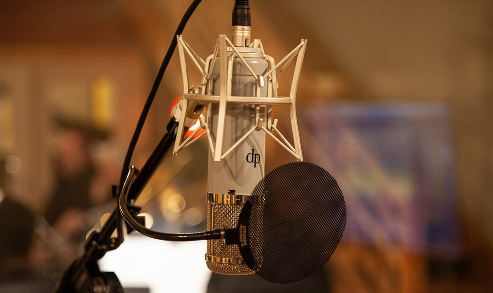 张国荣的影响_对于张国荣的成就怎么评价_张国荣的成就与当代影响